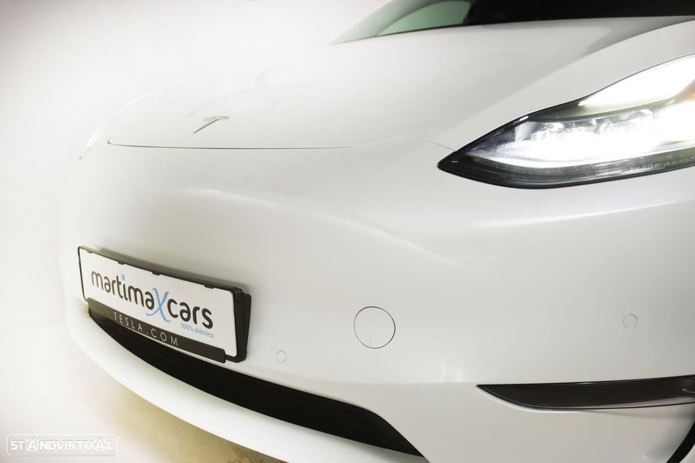 Tesla Model Y Performance Dual Motor AWD - 5