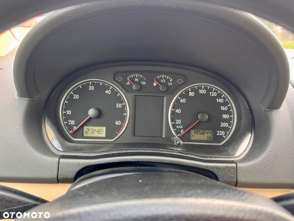 Volkswagen Polo - 21