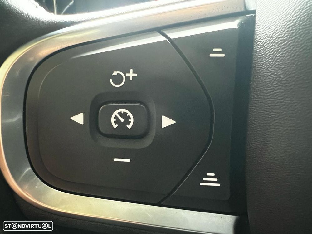 Volvo V60 2.0 T6 AWD TE Inscription - 25