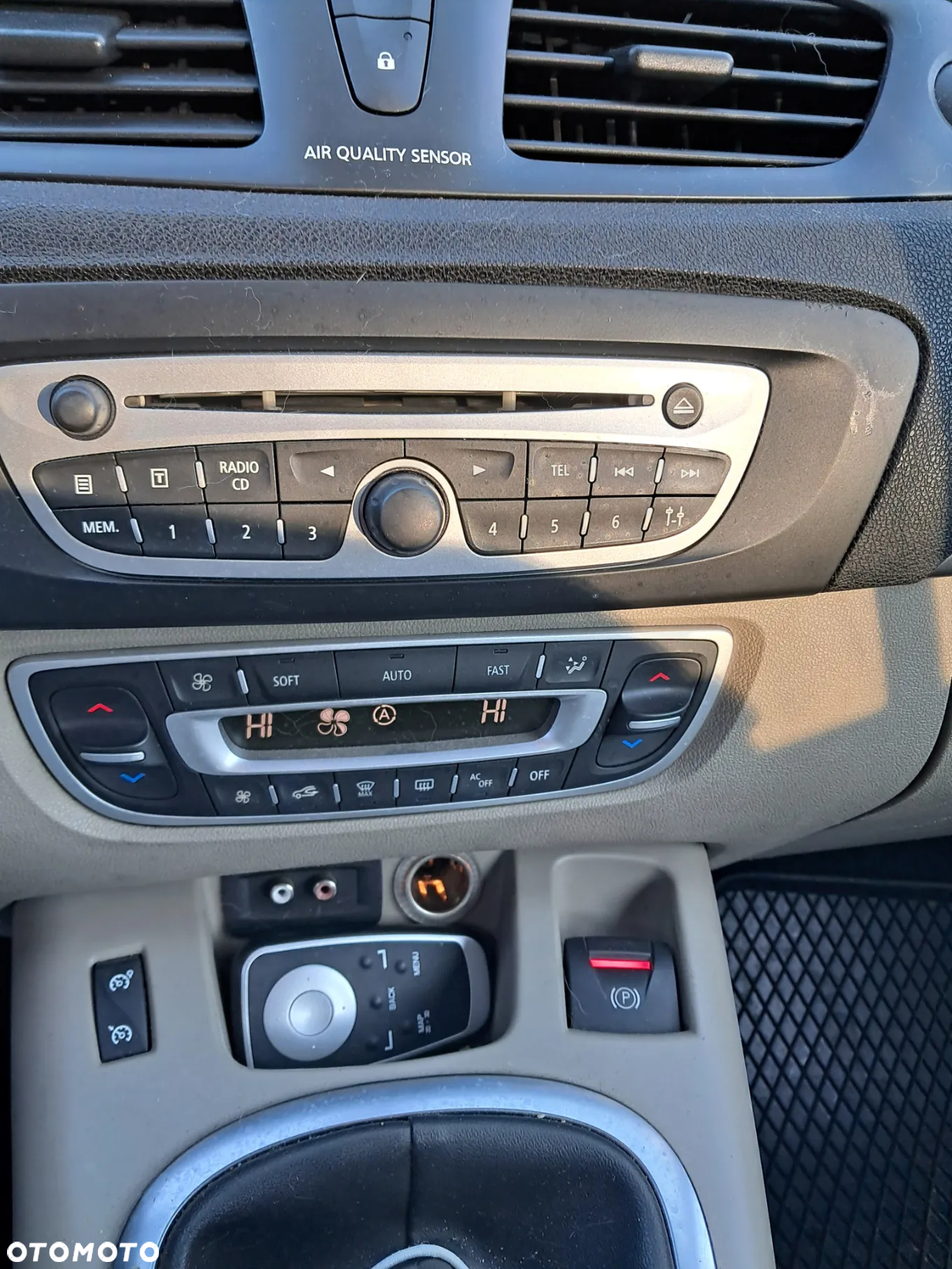 Renault Scenic 1.5 dCi Tech Run - 10