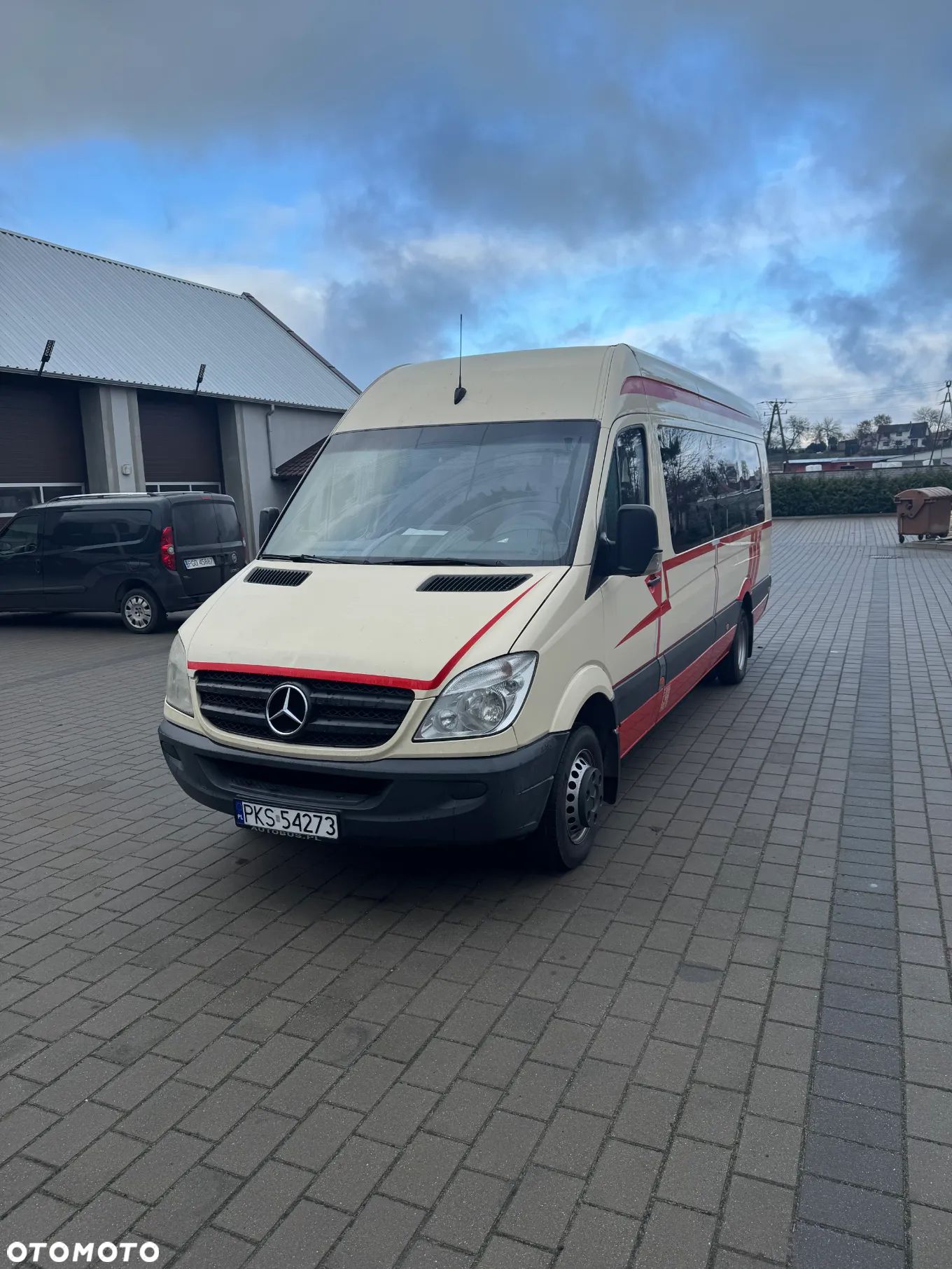 Mercedes-Benz Sprinter 518 - 1