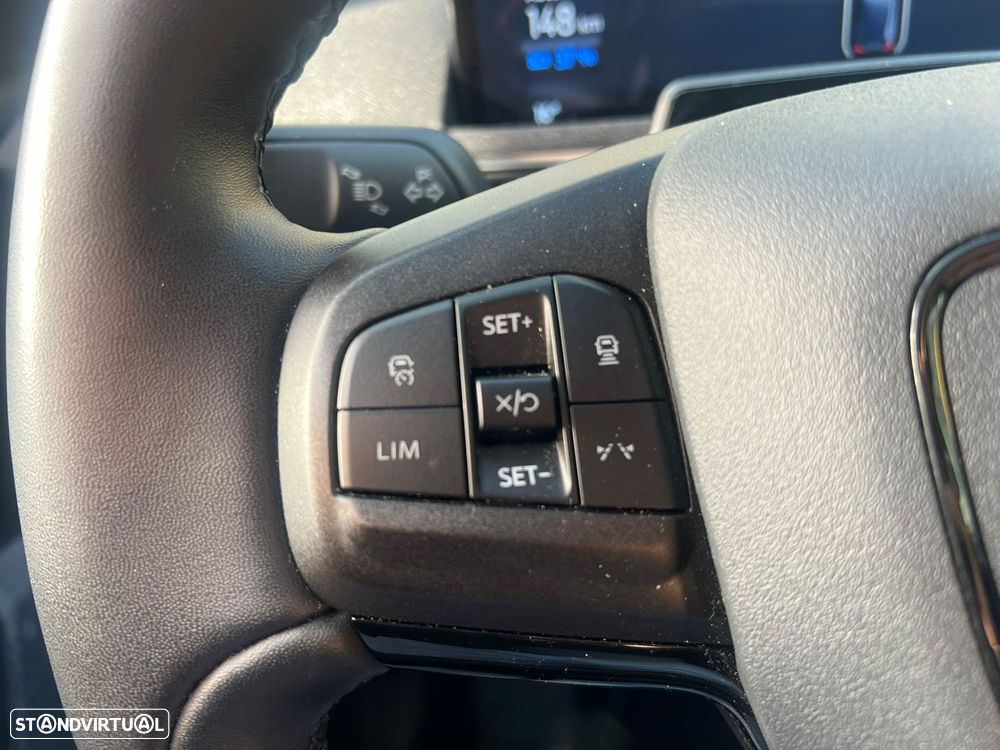 Ford Mustang Mach-E 75.7 kWh Premium AWD - 16