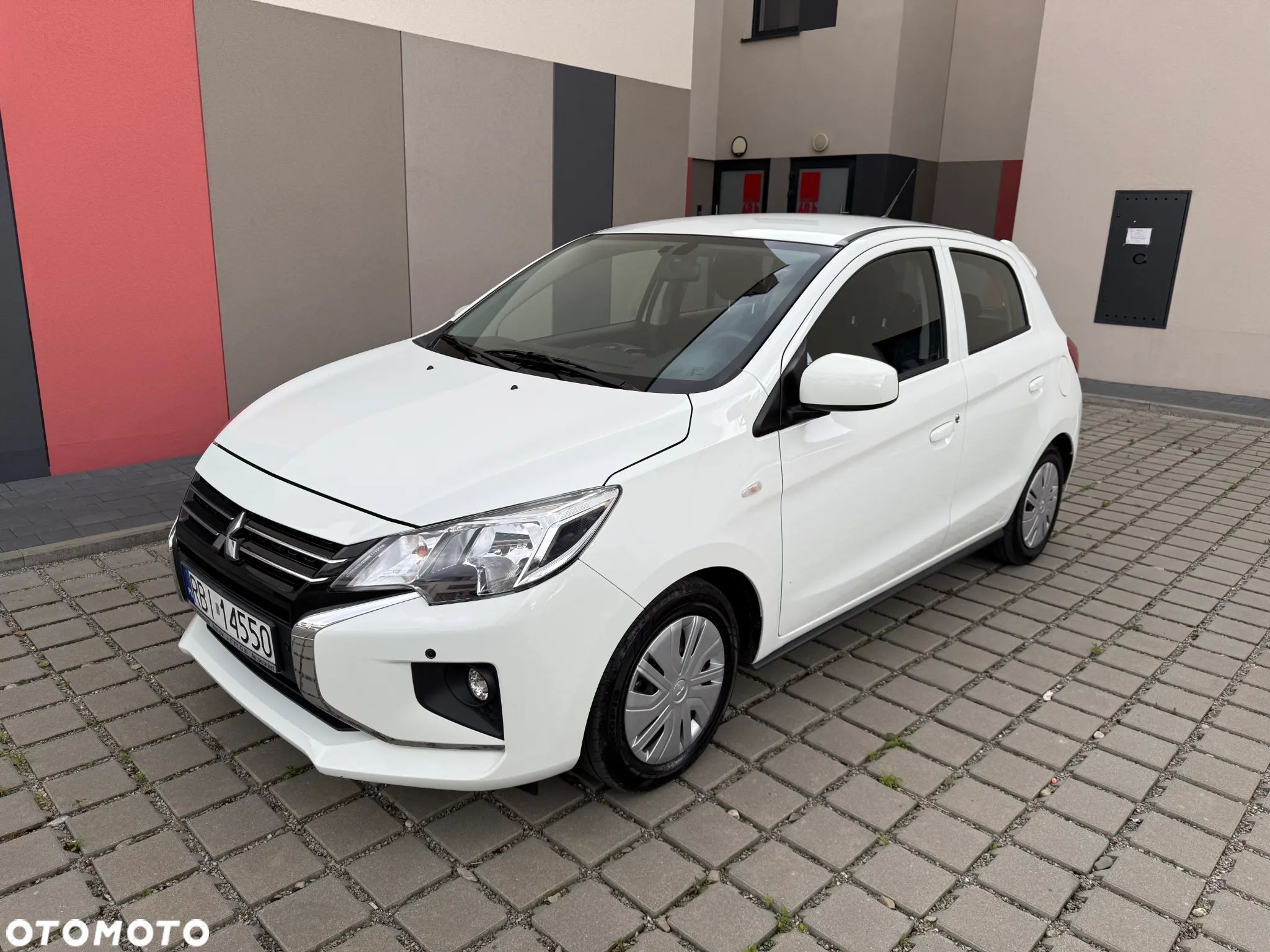 Mitsubishi Space Star 1.2 Inform Plus - 1