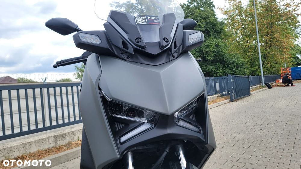 Yamaha X-max - 11