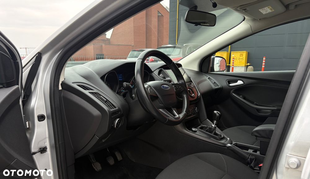 Ford Focus 1.5 TDCi Trend - 21