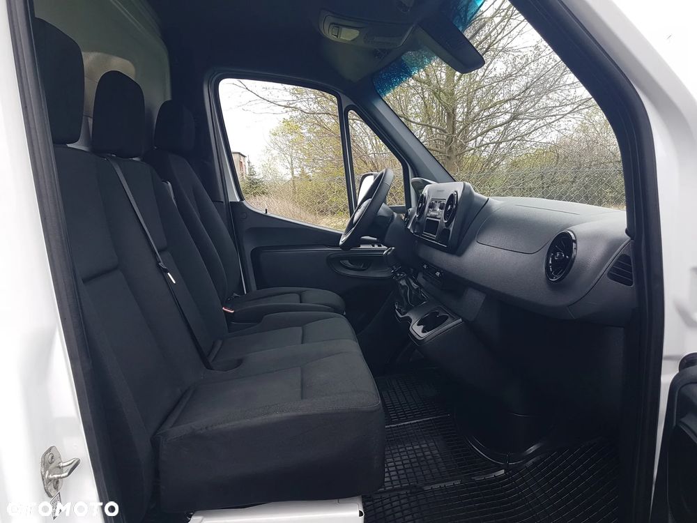 Mercedes-Benz SPRINTER 8EP KONTENER 4,11x2,15x2,30 KLIMA 314CDI MANUAL 6 BIEGÓW KRAJOWY - 22