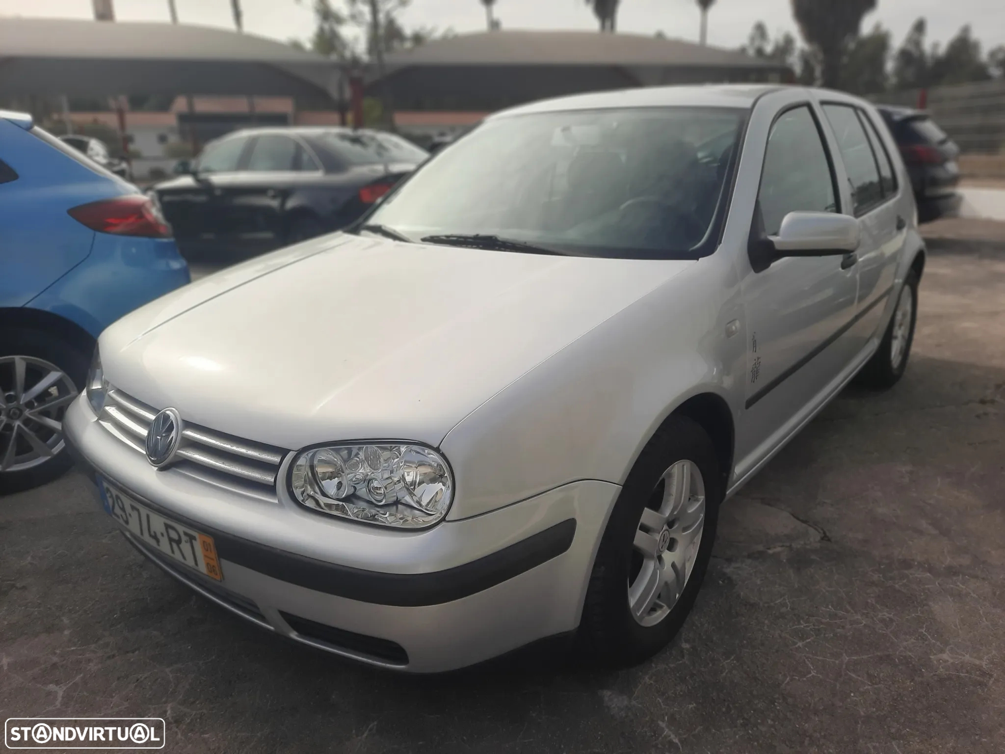 VW Golf 1.4i Confort - 2