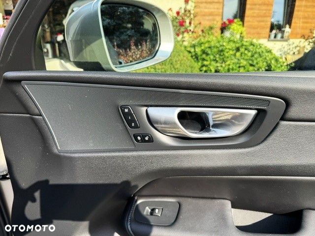 Volvo XC 60 B4 D Geartronic Inscription - 13