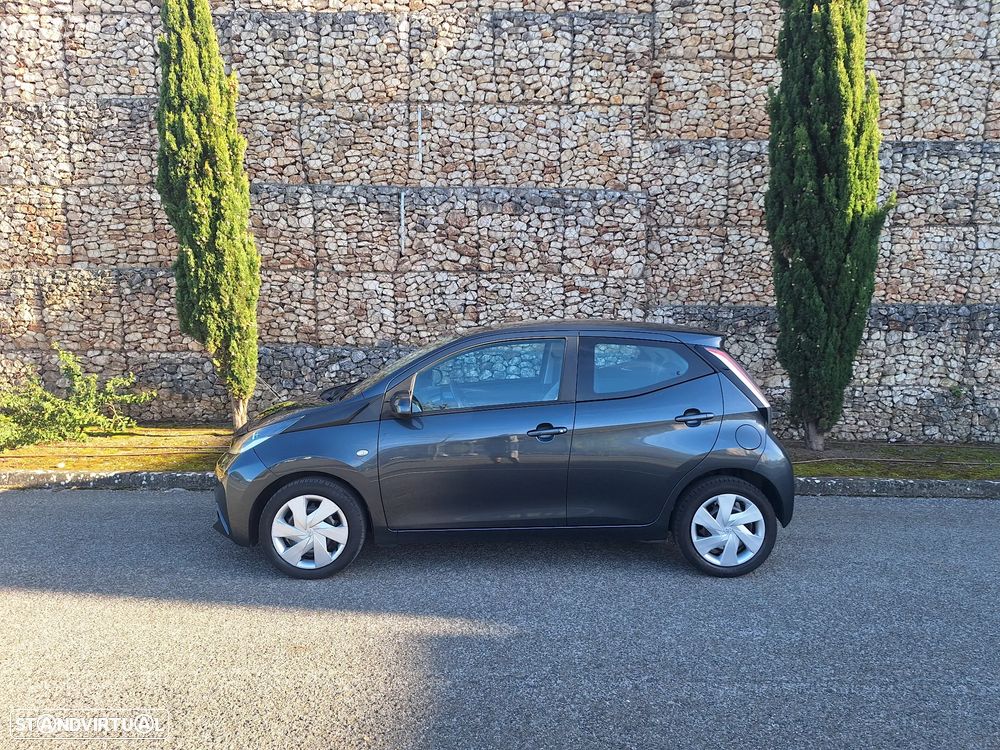 Toyota Aygo 1.0 X-Play+AC+X-Touch - 3