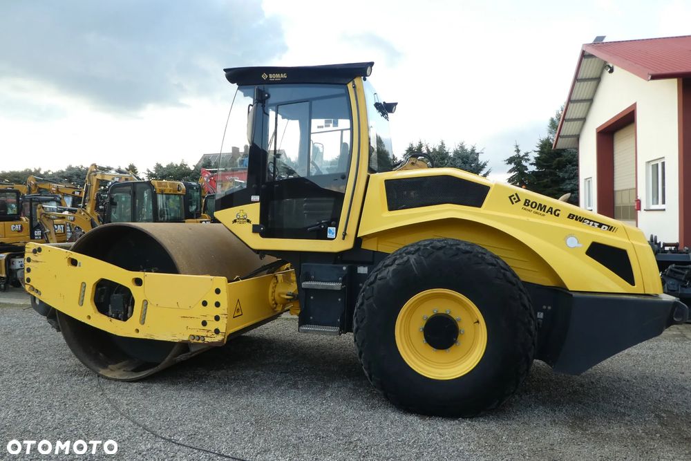 Caterpillar 323 EL Z NIEMIEC DWIE ŁYŻKI - 40