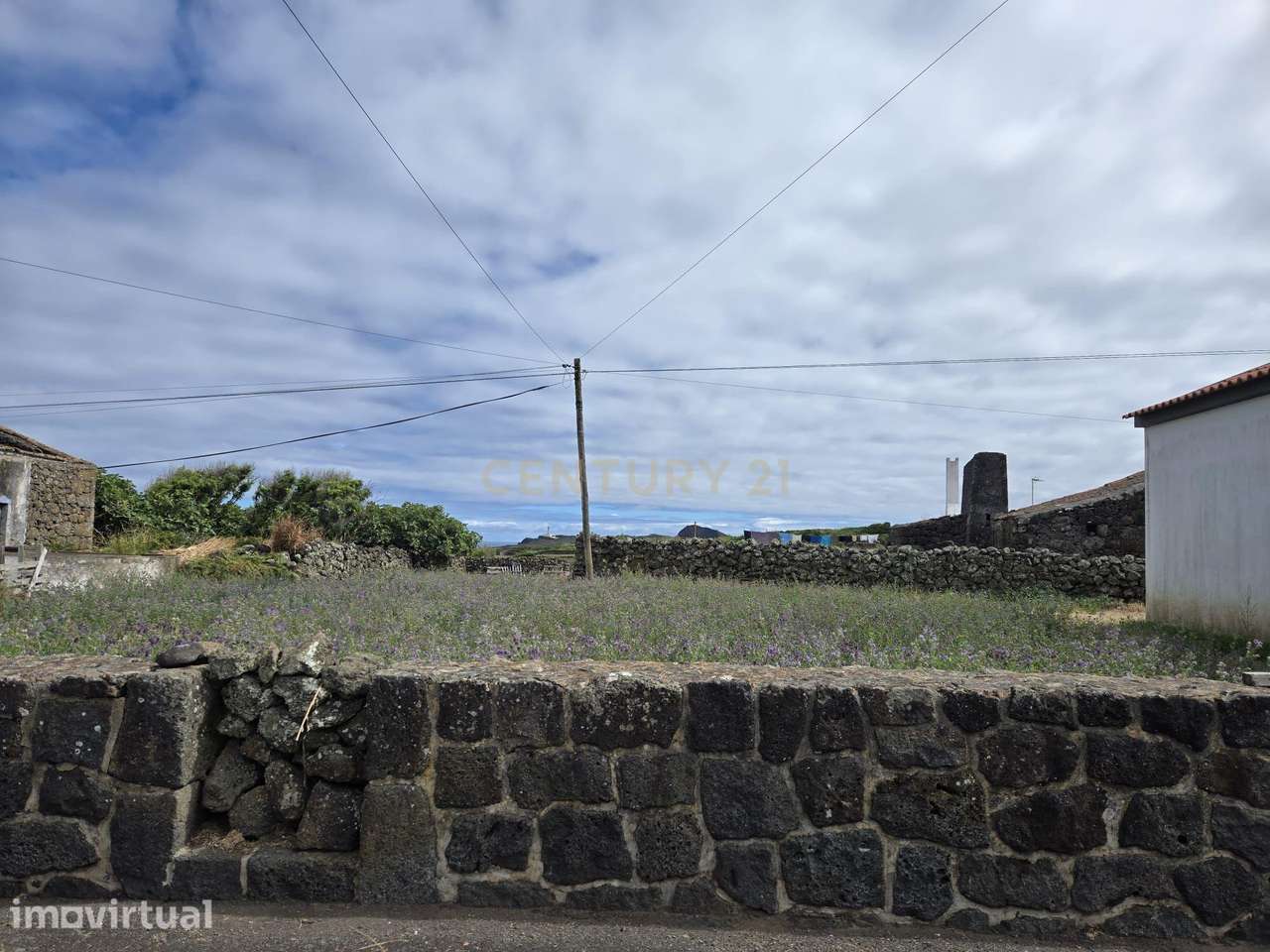 Moradia T2  com Garagem e Terrenos em Guadalupe, Ilha Graciosa - Grande imagem: 4/9
