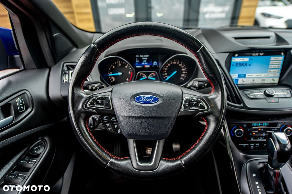 Ford Kuga 2.0 TDCi 4x4 ST-Line - 24