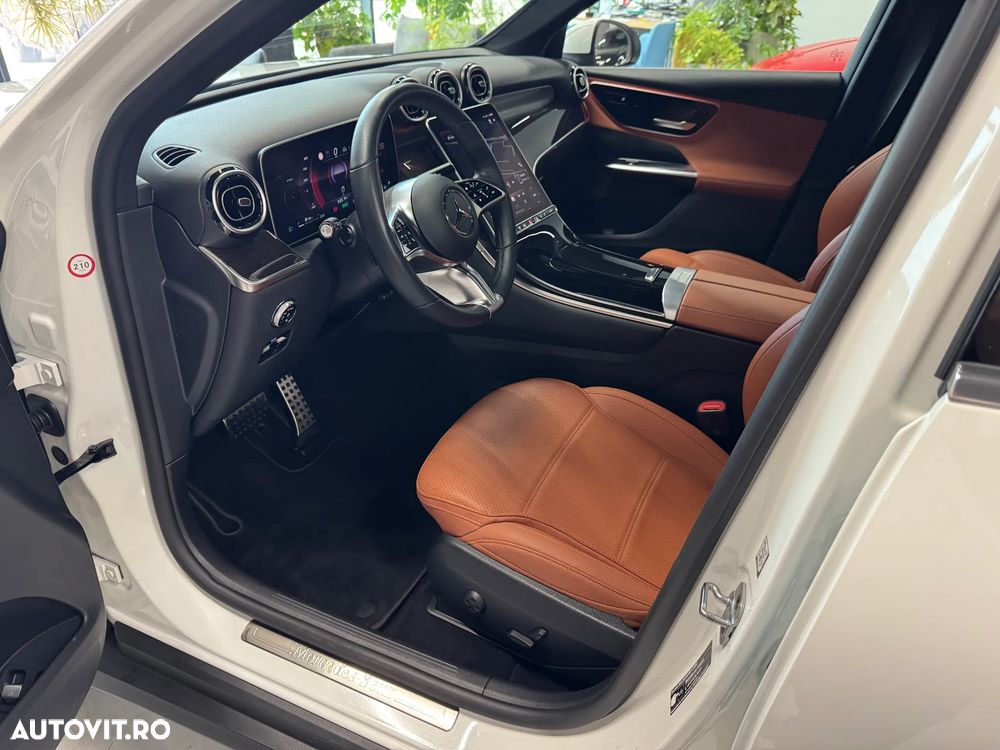 Mercedes-Benz GLC 300 e 4Matic 9G-TRONIC Avantgarde Advanced - 5