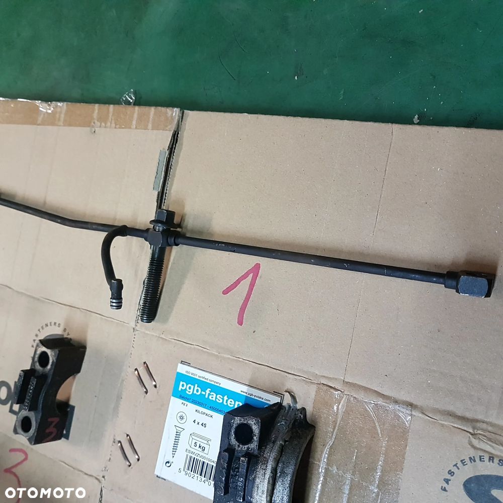 podpora koło pasowe wałka rozrządu doblo siena palio lancia punto seicento cinQecento uno panda 1.2 1.1 8v 96- - 4