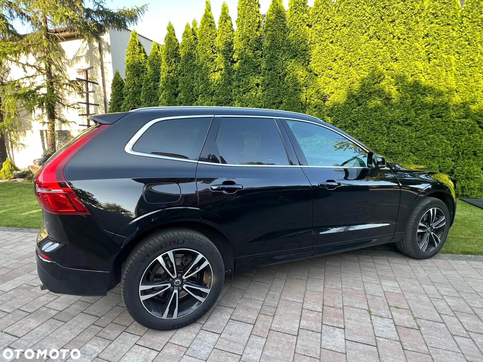 Volvo XC 60 T4 Momentum - 3