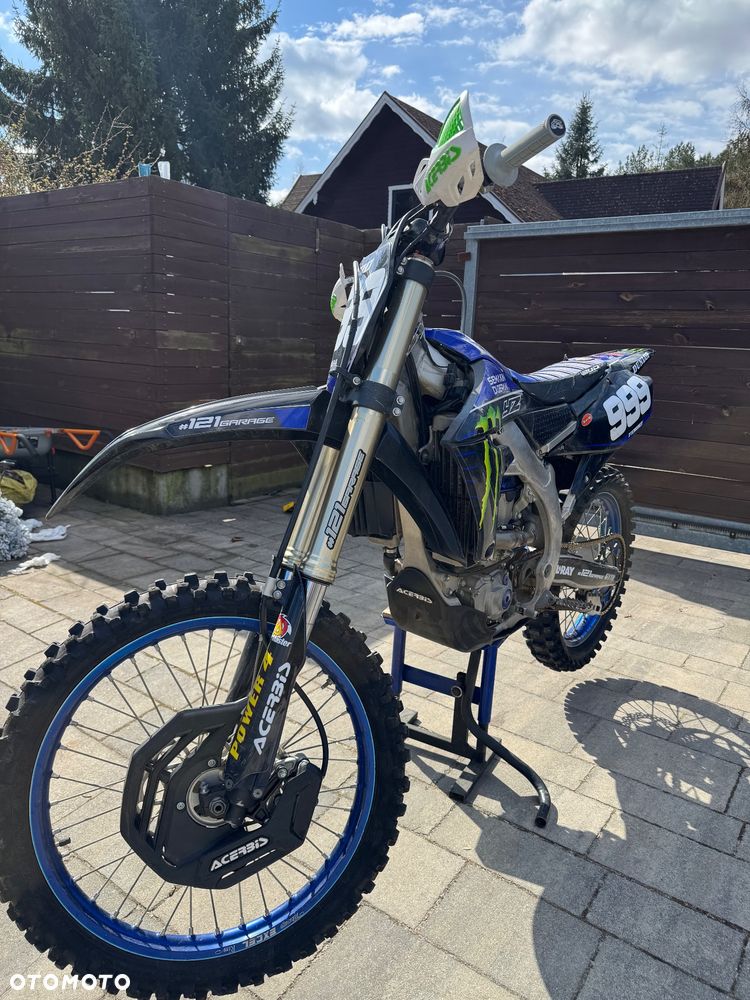 Yamaha YZ - 12