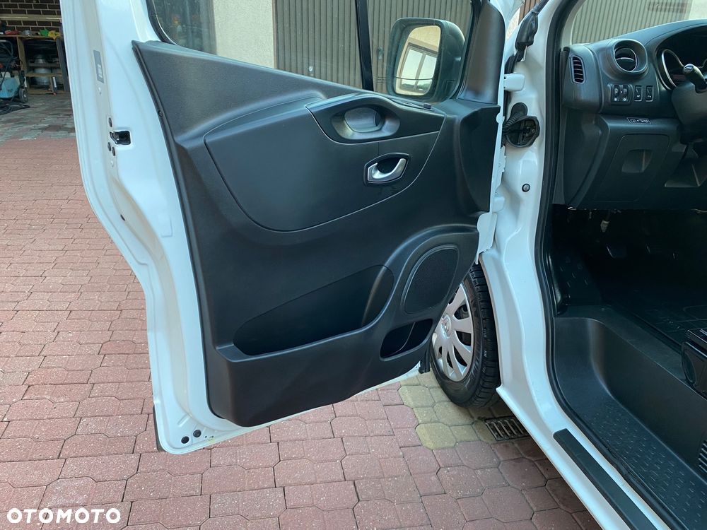 Renault TRAFIC L1 H1  120 koni 2.0 dci - 20