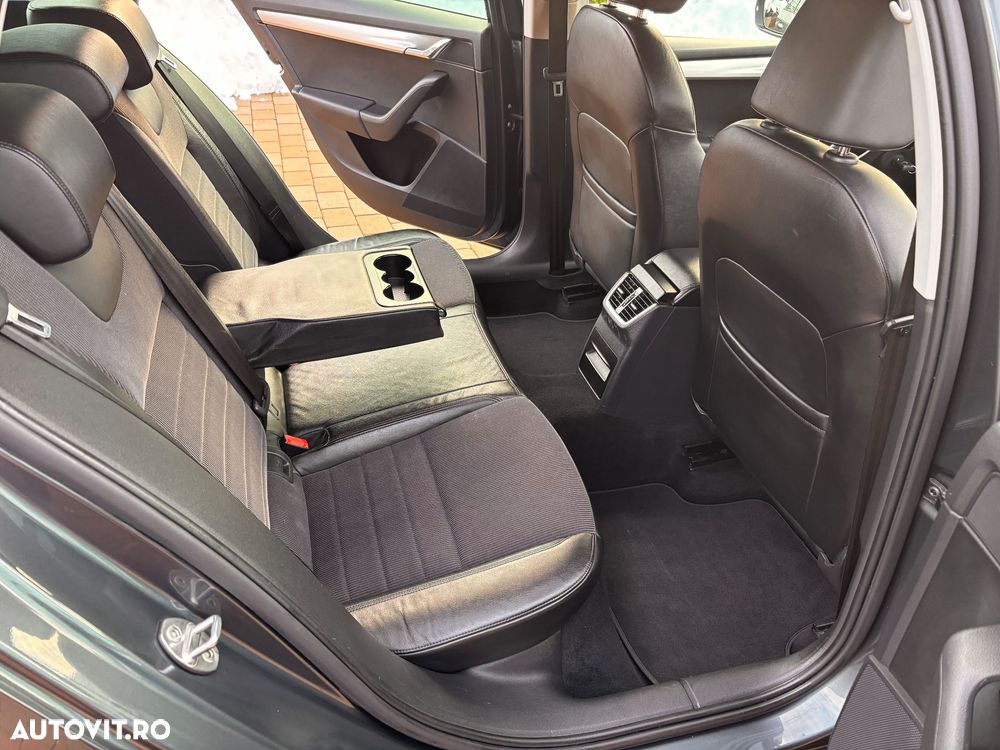 Skoda Octavia 2.0 TDI ELEGANCE - 9