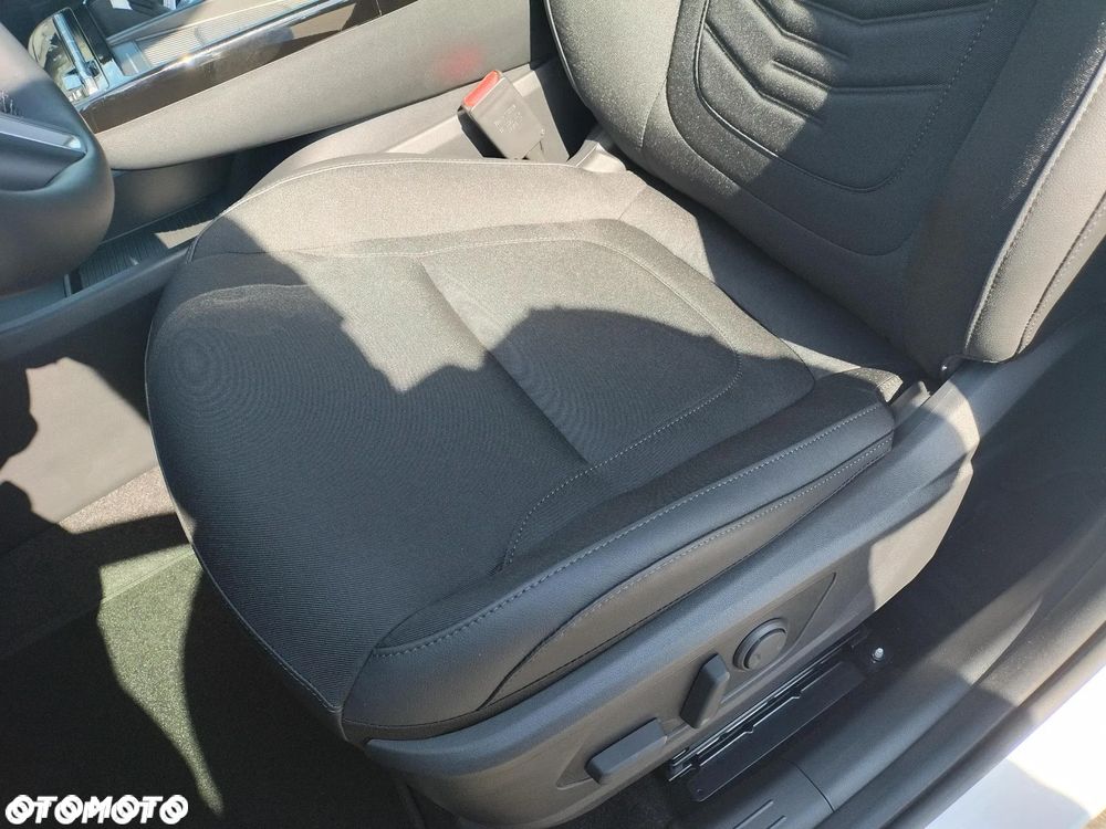 Hyundai Tucson 1.6 T-GDi HEV Executive 2WD - 25