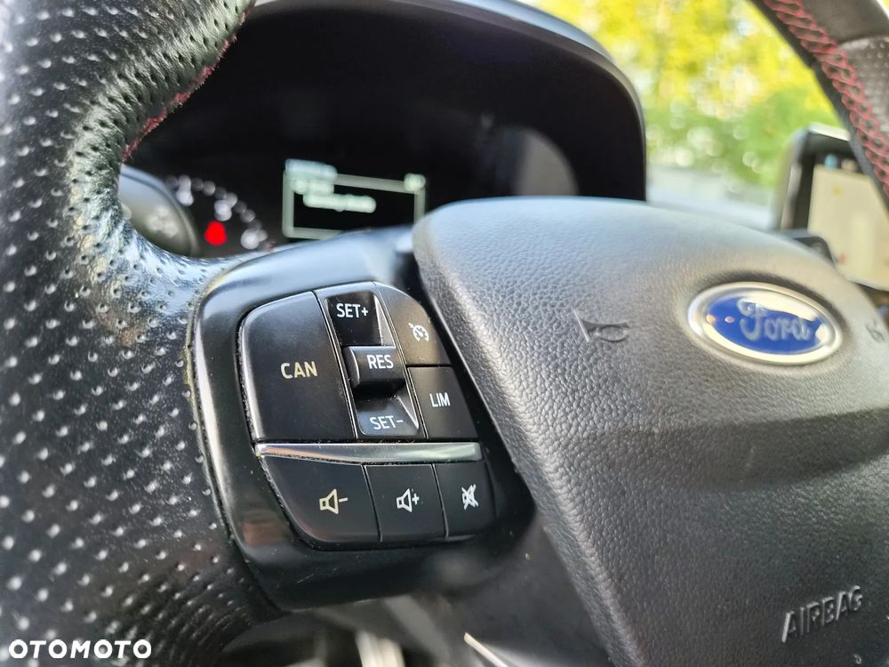 Ford Fiesta - 26