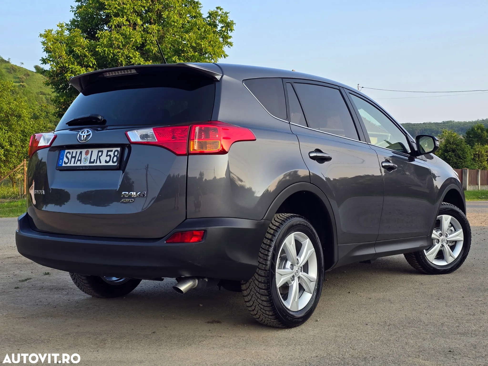 Toyota RAV4 2.2 D-4D 4x4 Edition - 5