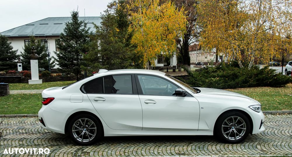 BMW Seria 3 318d Sport Line - 28