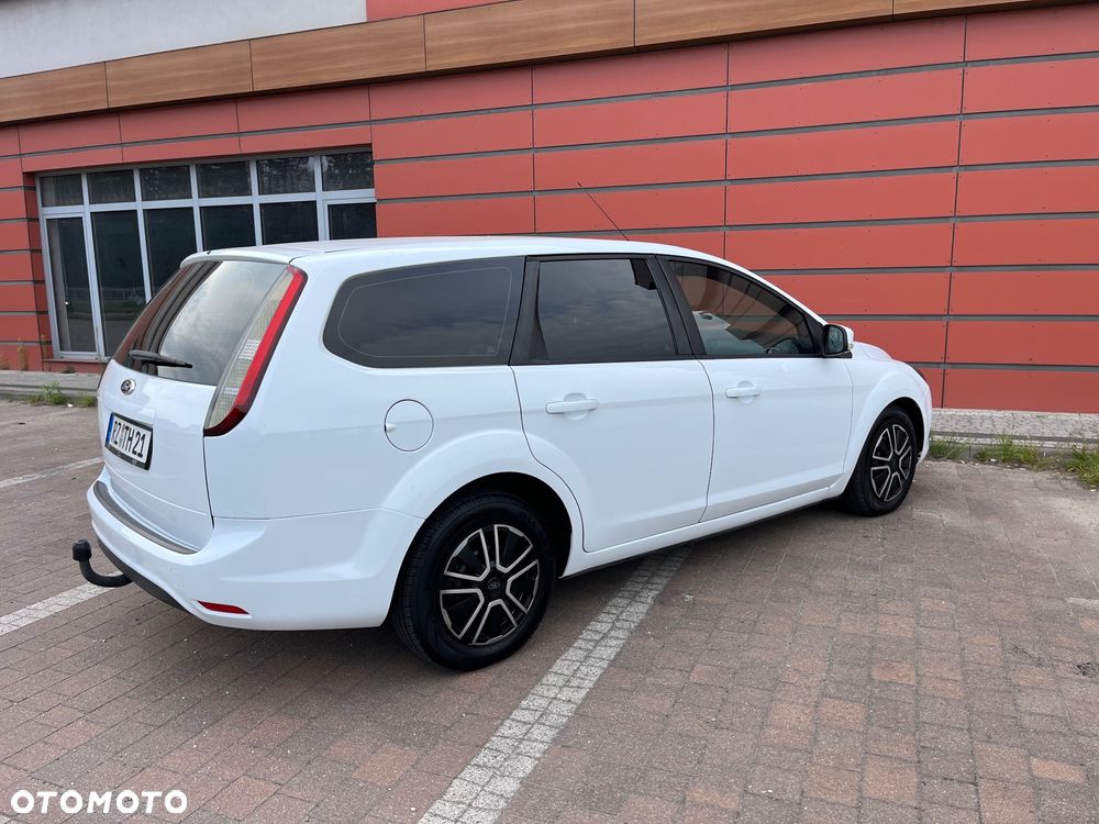 Ford Focus 1.6 16V Style - 16