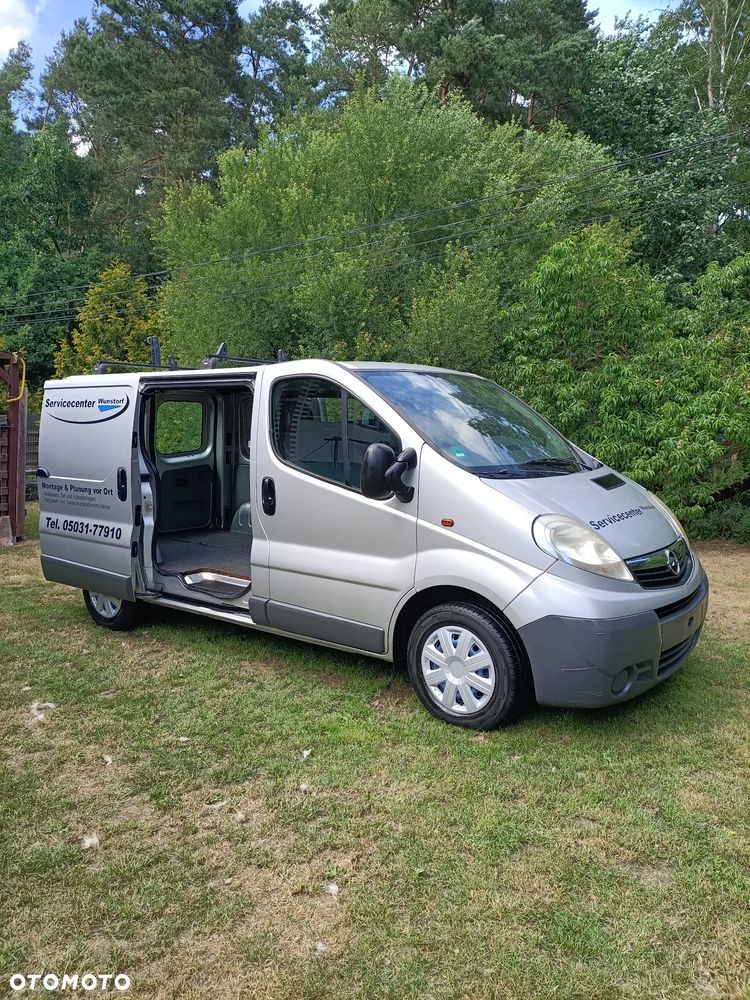 Opel Vivaro - 12