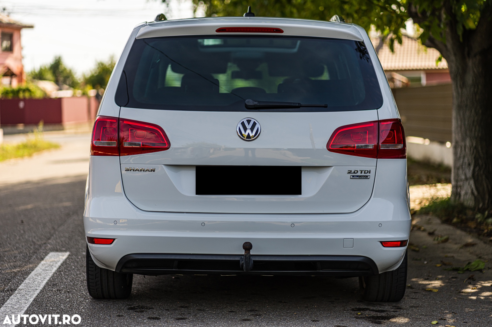 Volkswagen Sharan 2.0 TDI DSG Blue Motion Highline - 32