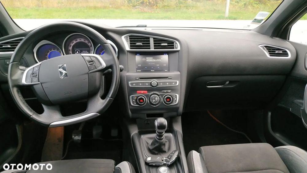 Citroën DS4 Cross 1.6 BlueHDi Be Chic S&S - 30