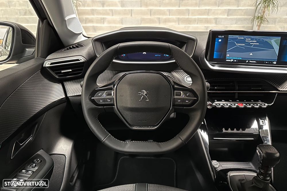 Peugeot 208 1.2 PureTech Allure - 38