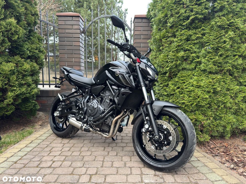 Yamaha MT - 2