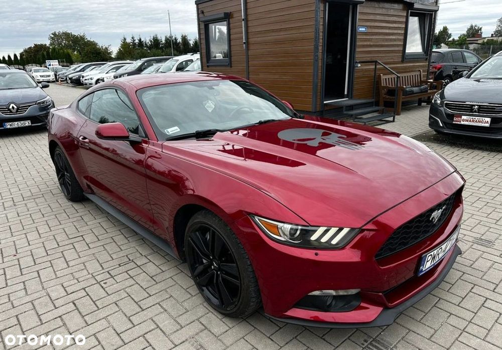 Ford Mustang - 3
