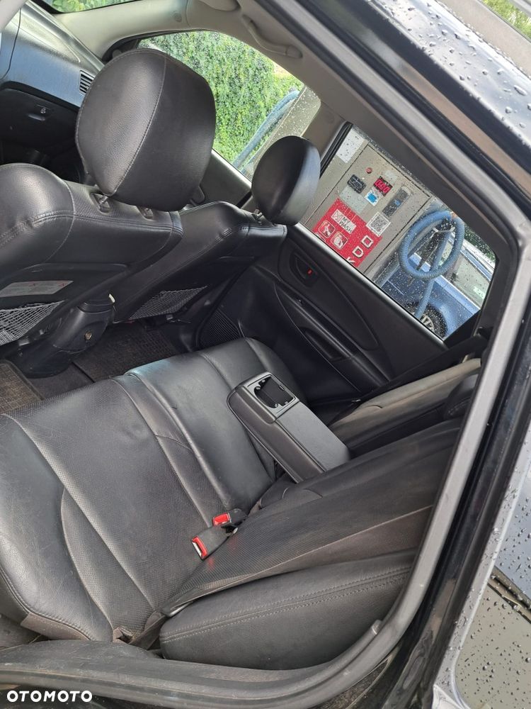 Hyundai Tucson - 2