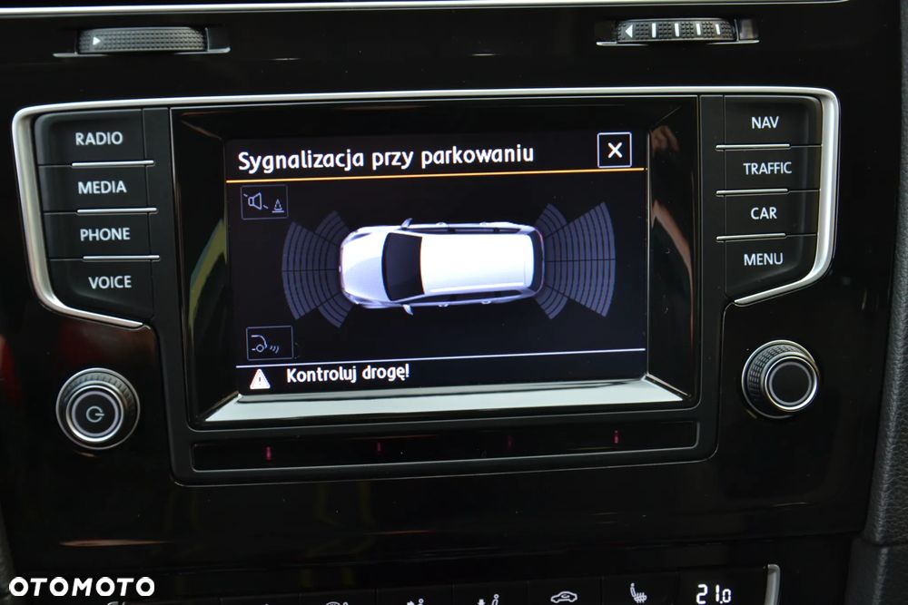 Volkswagen Golf 2.0 TDI 4Motion (BlueMotion Technology) Highline - 24