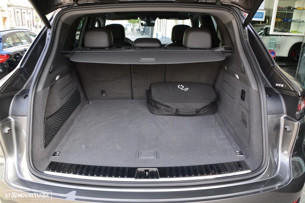 Porsche Cayenne E-Hybrid - 40