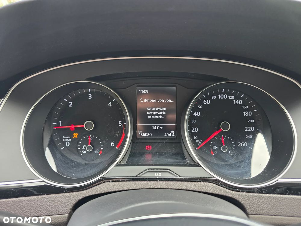 Volkswagen Passat Variant 2.0 TDI SCR BlueMotion Techn 4Mot Trendline - 20