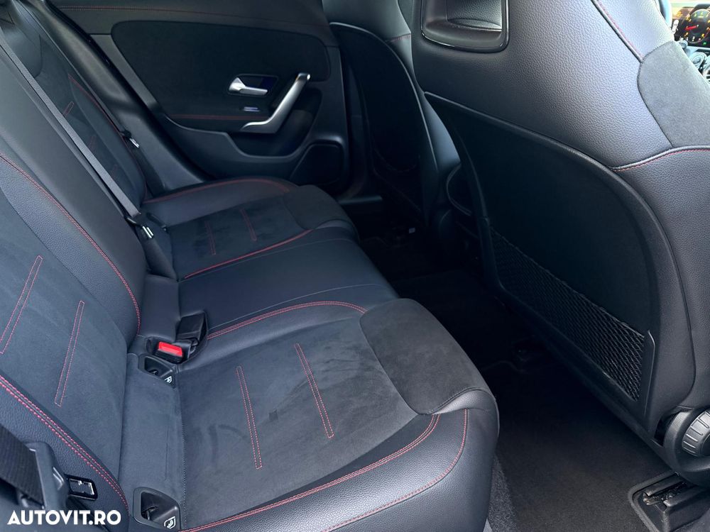 Mercedes-Benz CLA - 13