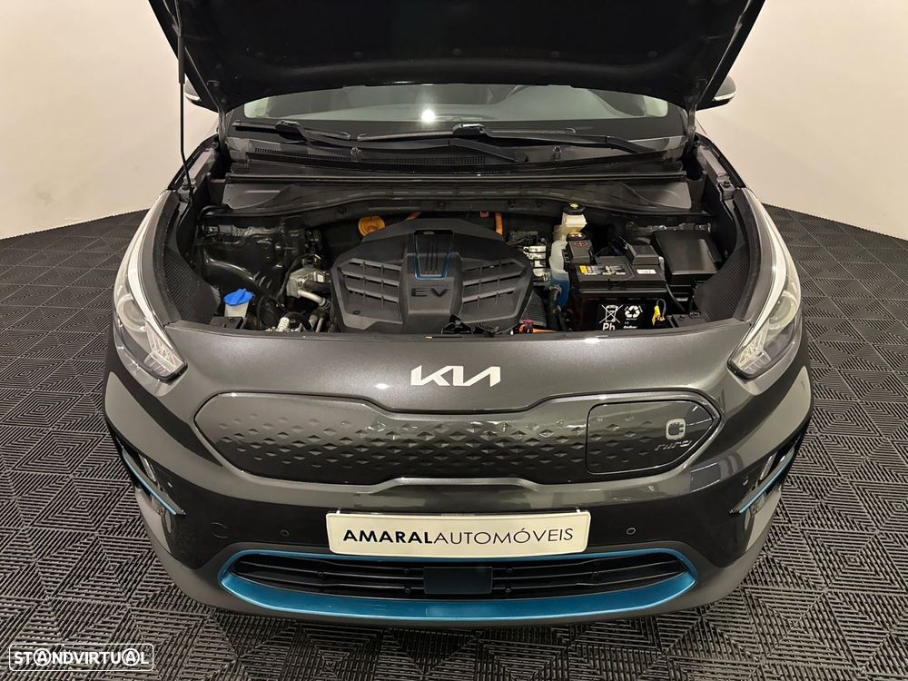 Kia e-Niro 39.2kWh Move 39 - 60