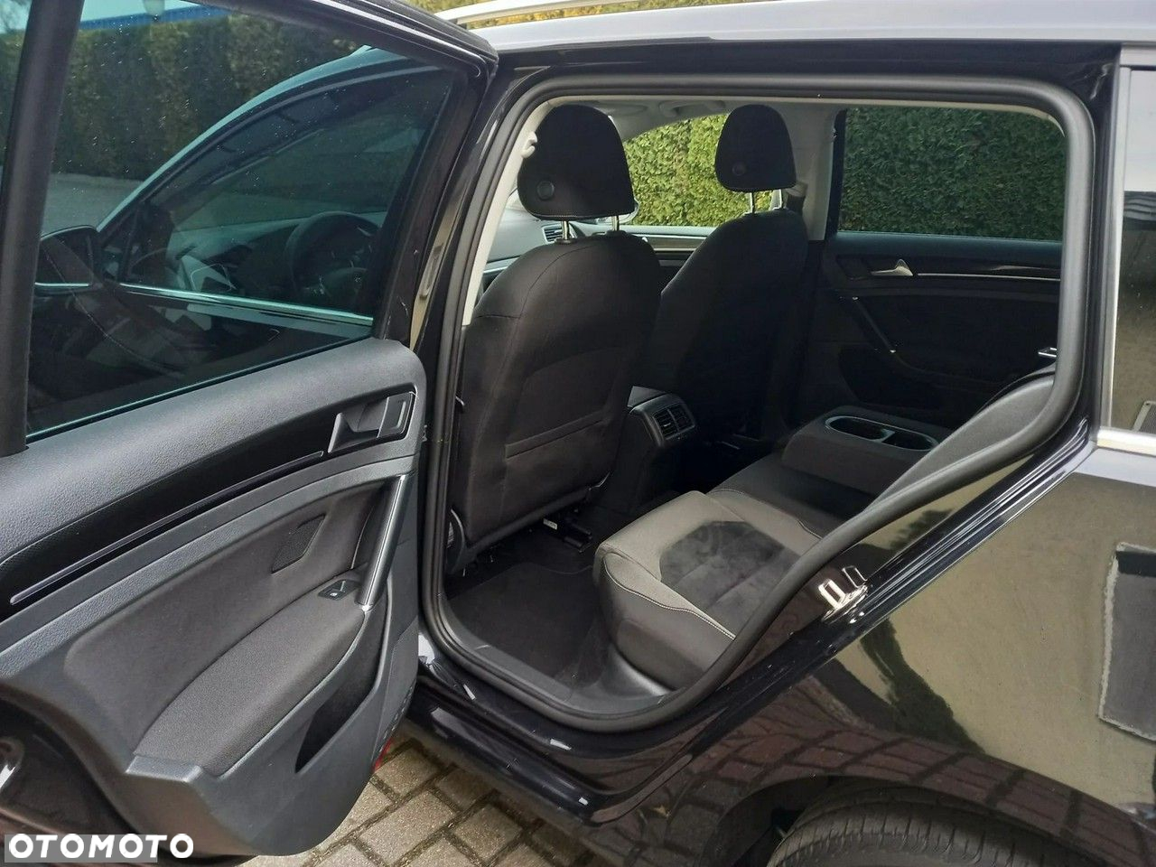 Volkswagen Golf VII 1.6 TDI BMT Trendline - 25