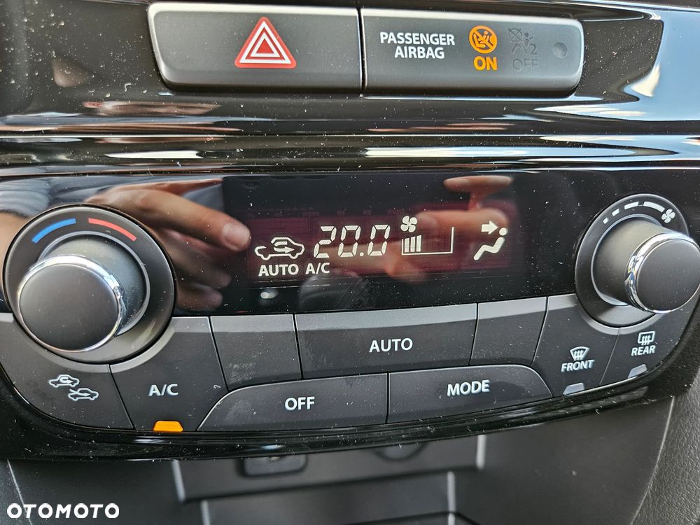 Suzuki Vitara 1.4 Boosterjet mHEV Premium 2WD - 12