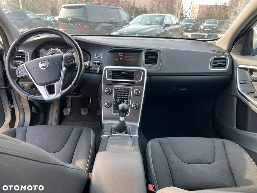 Volvo S60 DRIVe - 12