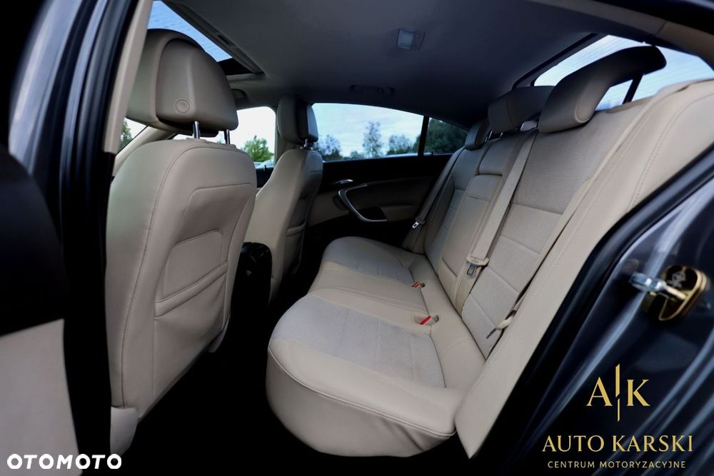 Opel Insignia - 29