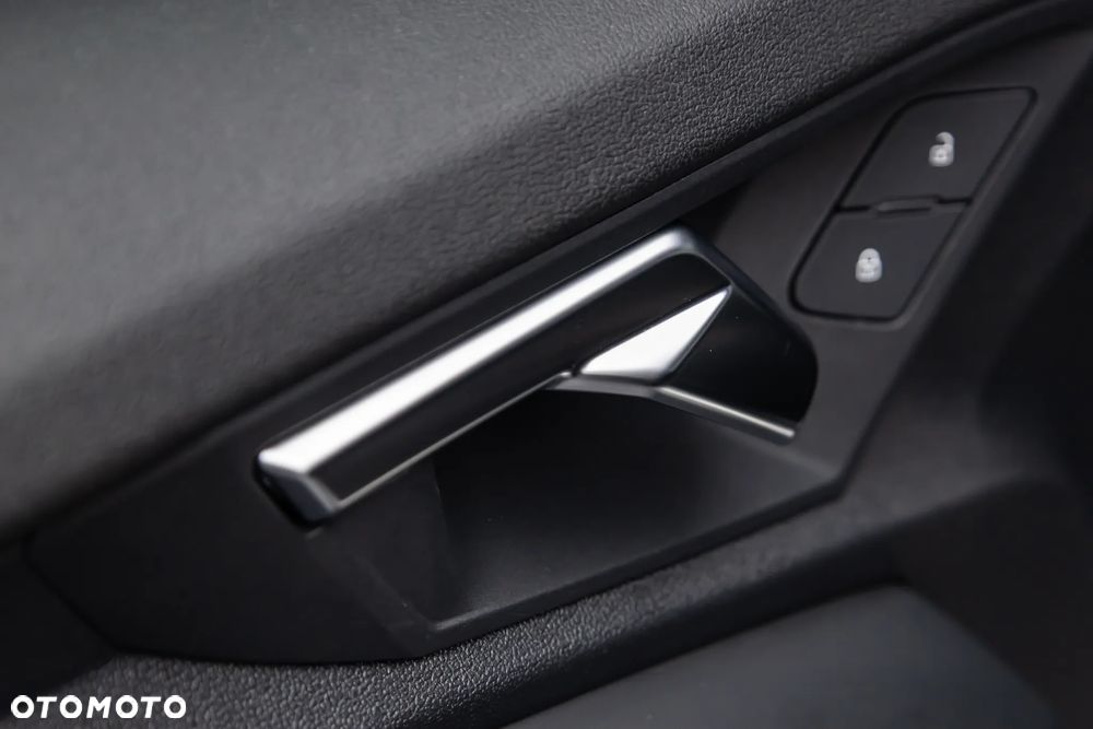 Audi A3 Limousine 35 TFSI mHEV Advanced S tronic - 11