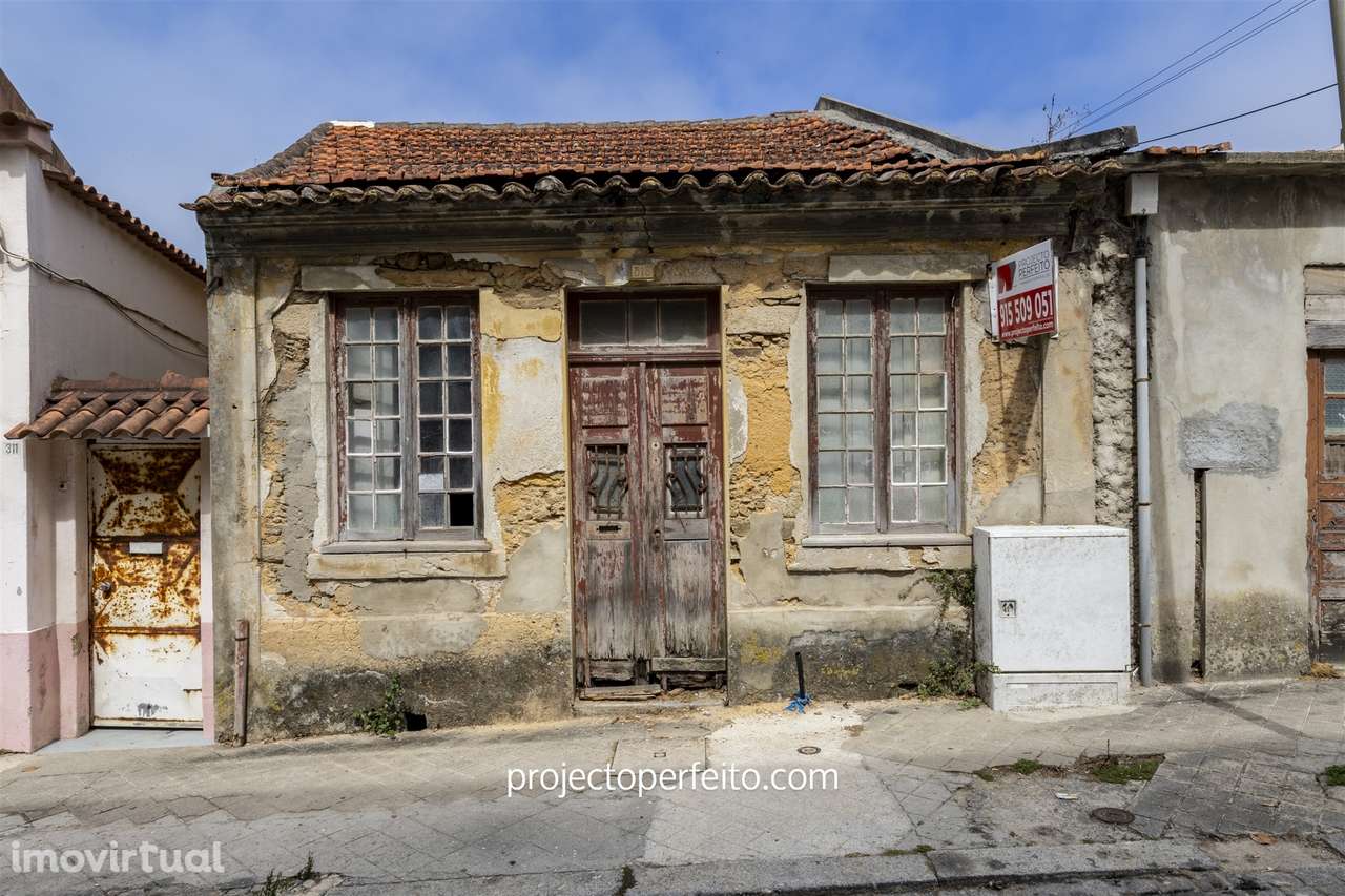 Moradia para Restaurar T5 Venda em Espinho,Espinho - Grande imagem: 4/7