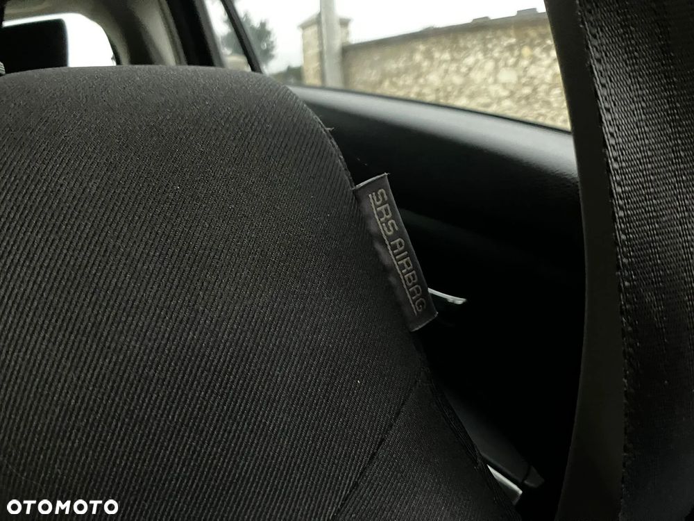 Suzuki SX4 S-Cross 1.6 Comfort - 28