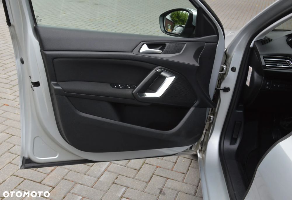 Peugeot 308 - 15