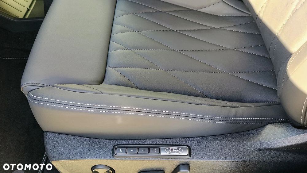 Ford Capri 77 kWh Premium RWD - 27