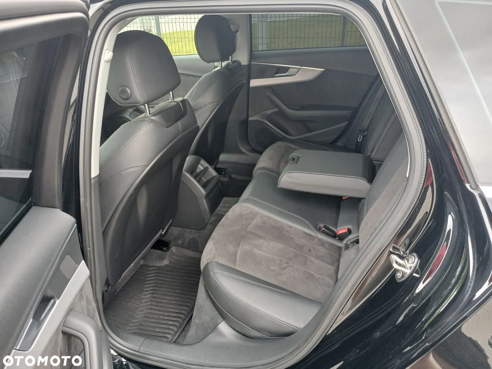 Audi A4 2.0 TDI Quattro Sport S tronic - 36