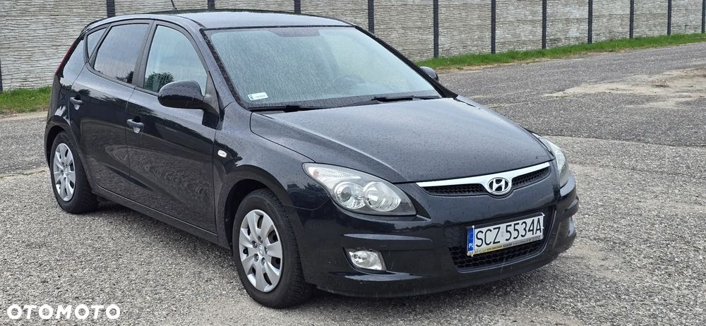 Hyundai i30 1.4 Classic + - 14